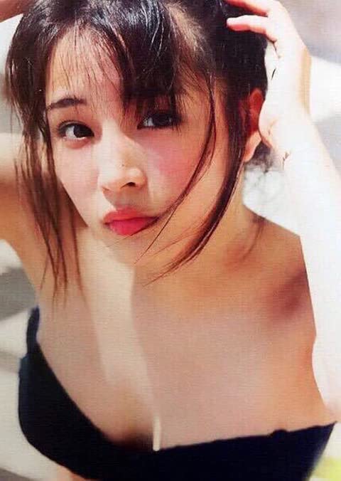 Amazon.co.jp: 広瀬すず 3 写真10枚 Lサイズ 女優 : おもちゃ